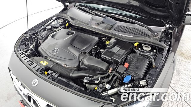 Mercedes-Benz GLA-Class (X156) GLA220 Premium 2019 — фото 6