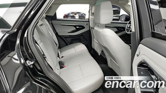 Land Rover Range Rover Evoque (II) P250 SE 2021 — фото 12