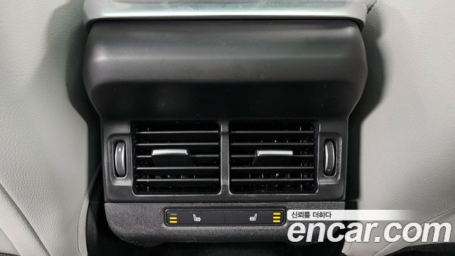 Land Rover Range Rover Evoque (II) P250 SE 2021 — фото 18