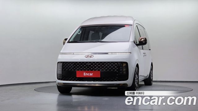 Hyundai Staria 4WD Lounge 7-Seater Limousine 2023 — фото 3