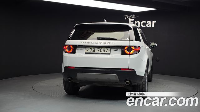 Land Rover Discovery Sport 2.0 TD4 SE 2019 — фото 4