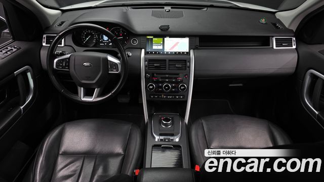 Land Rover Discovery Sport 2.0 TD4 SE 2019 — фото 7