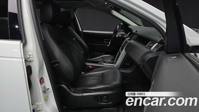 Land Rover Discovery Sport 2.0 TD4 SE 2019 — фото 11