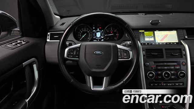 Land Rover Discovery Sport 2.0 TD4 SE 2019 — фото 13