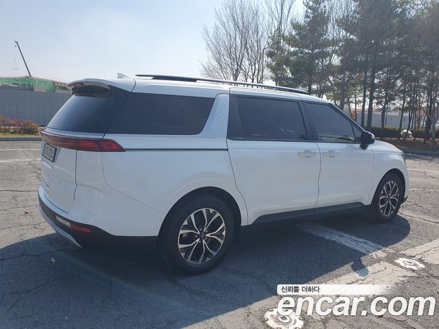 Kia Carnival (IV) Diesel 9-Seater Prestige 2023 — фото 5