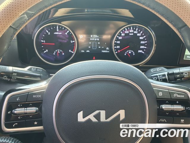 Kia Carnival (IV) Diesel 9-Seater Prestige 2023 — фото 16