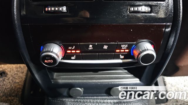 BMW 6 Series GT (G32) 640i xDrive Luxury 2019 — фото 18
