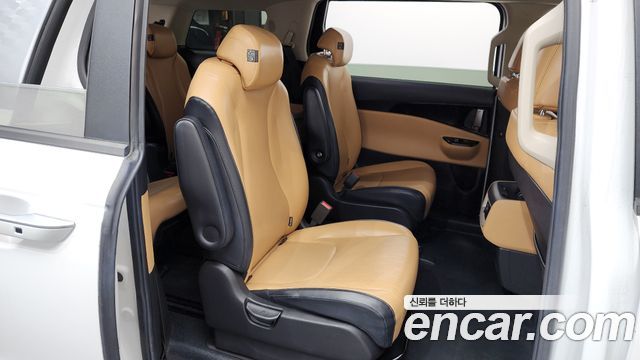 Kia Carnival (IV) Diesel 9-Seater Prestige 2021 — фото 12