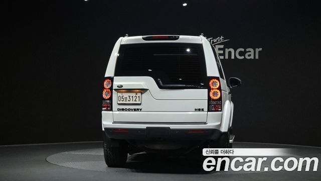 Land Rover Discovery 4 3.0 SDV6 SE 2015 — фото 4