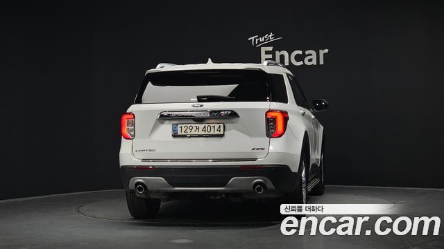 Ford Explorer (VI) 2.3 LimIted 4WD 2021 — фото 4