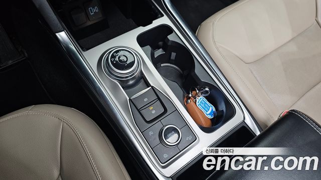Ford Explorer (VI) 2.3 LimIted 4WD 2021 — фото 9
