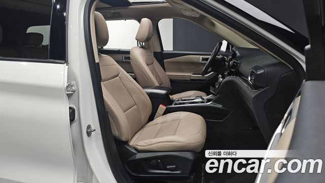 Ford Explorer (VI) 2.3 LimIted 4WD 2021 — фото 10