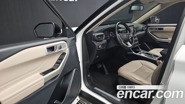 Ford Explorer (VI) 2.3 LimIted 4WD 2021 — фото 15
