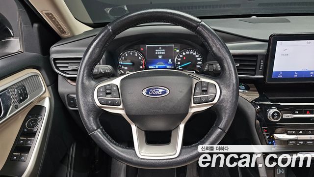 Ford Explorer (VI) 2.3 LimIted 4WD 2021 — фото 17