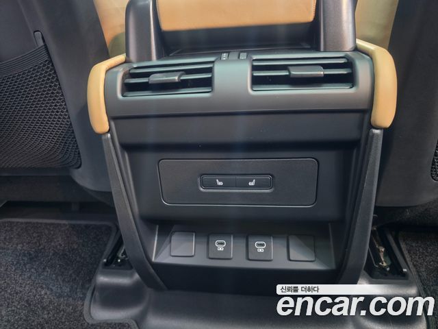 Land Rover Defender (L663) 110 P300 X-Dynamic SE 2025 — фото 22