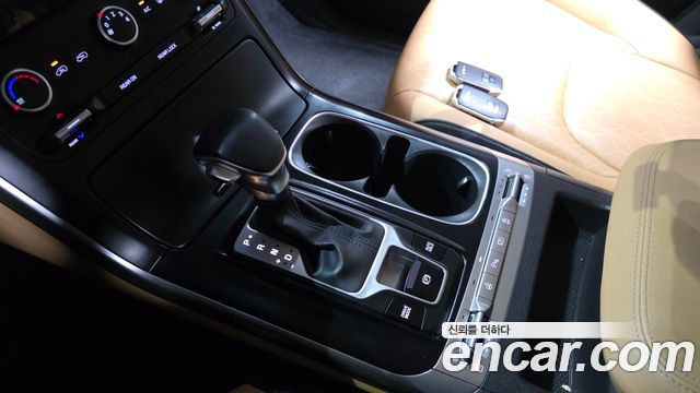 Kia Carnival (IV) Diesel 11-Seater Prestige 2022 — фото 9