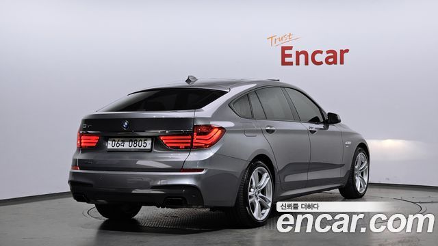 BMW 5 Series GT (F07) GT 50i xDrive 2012 — фото 2