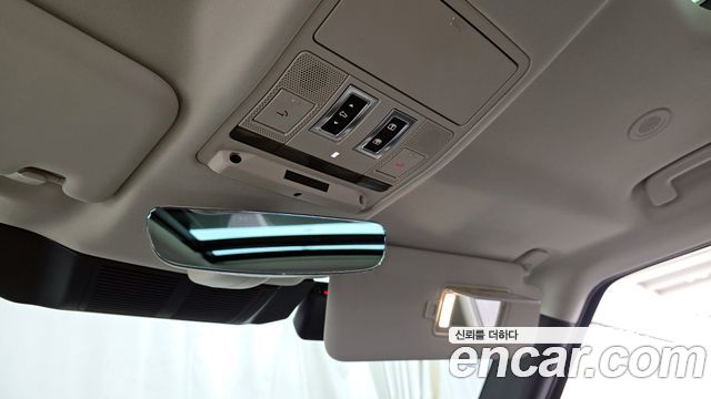 Land Rover Defender (L663) 110 D250 SE 2022 — фото 17