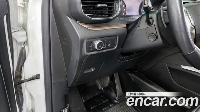 Ford Explorer (VI) 2.3 LimIted 4WD 2020 — фото 17