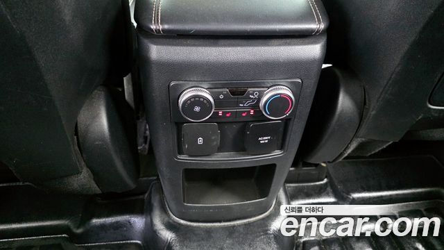 Ford Explorer (VI) 2.3 LimIted 4WD 2020 — фото 19