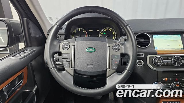 Land Rover Discovery 4 3.0 SDV6 SE 2013 — фото 13
