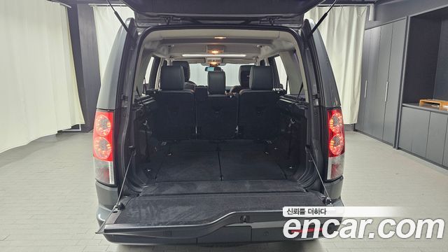 Land Rover Discovery 4 3.0 SDV6 SE 2013 — фото 20