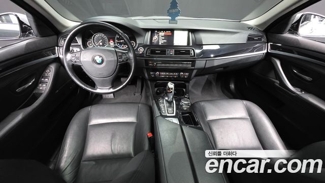BMW 5 Series (F10) 520d xDrive M Aero Dynamic 2016 — фото 7