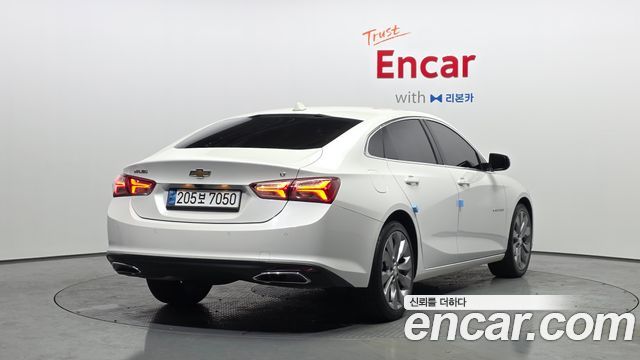 Chevrolet Malibu 2.0 Turbo LT Special 2021 — фото 2