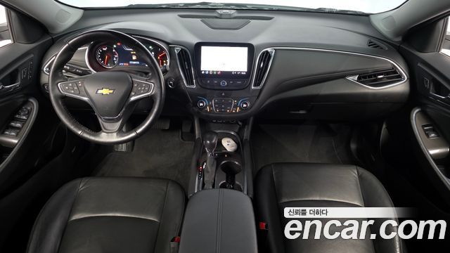 Chevrolet Malibu 2.0 Turbo LT Special 2021 — фото 7