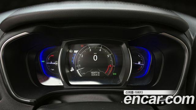Renault Korea QM6 2.0 LPe RE Signature 2WD 2020 — фото 8