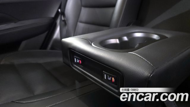 Renault Korea QM6 2.0 LPe RE Signature 2WD 2020 — фото 17