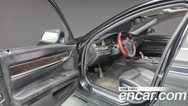 BMW 7 Series (F01) 730d 2012 — фото 10
