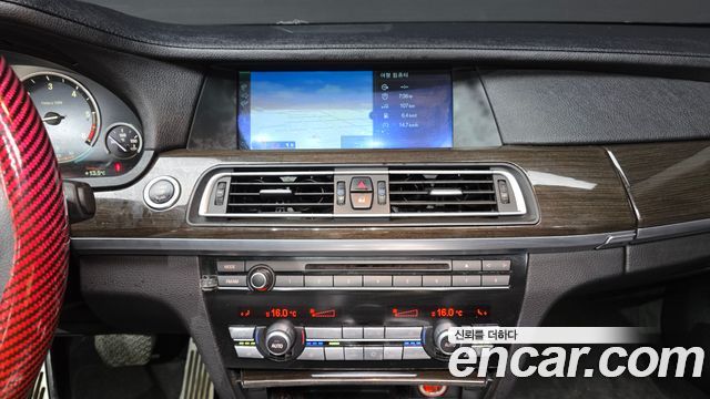 BMW 7 Series (F01) 730d 2012 — фото 14