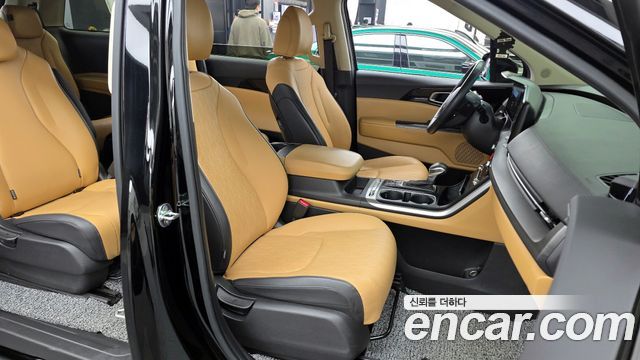 Kia Carnival (IV) Diesel 9-Seater Prestige 2023 — фото 11