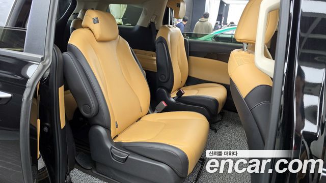 Kia Carnival (IV) Diesel 9-Seater Prestige 2023 — фото 12