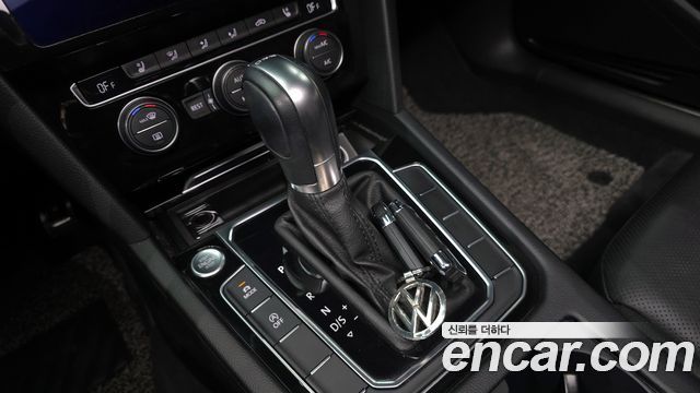 Volkswagen Arteon 2.0 TDI Premium 2019 — фото 9