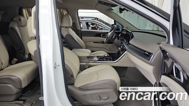Kia Carnival (IV) Diesel 9-Seater Hi-Limousine Signature 2022 — фото 11