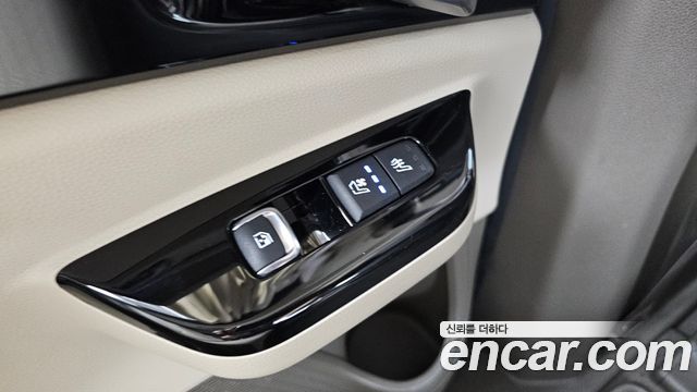 Kia Carnival (IV) Diesel 9-Seater Hi-Limousine Signature 2022 — фото 19