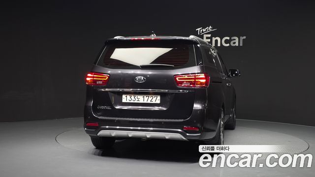 Kia Carnival Gasoline 9-Seater Prestige 2020 — фото 4