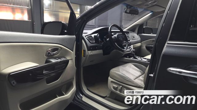 Kia Carnival Gasoline 9-Seater Prestige 2020 — фото 10