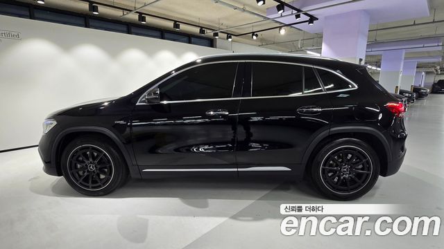 Mercedes-Benz GLA-Class (H247) GLA45 AMG 4MATIC+ 2023 — фото 8