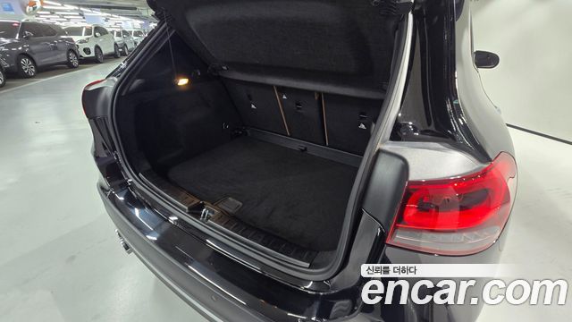 Mercedes-Benz GLA-Class (H247) GLA45 AMG 4MATIC+ 2023 — фото 10