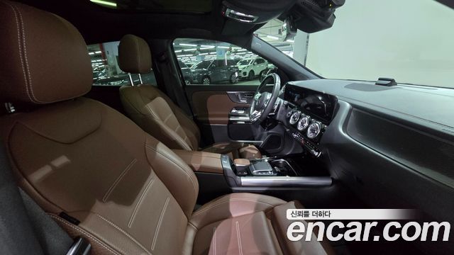 Mercedes-Benz GLA-Class (H247) GLA45 AMG 4MATIC+ 2023 — фото 22