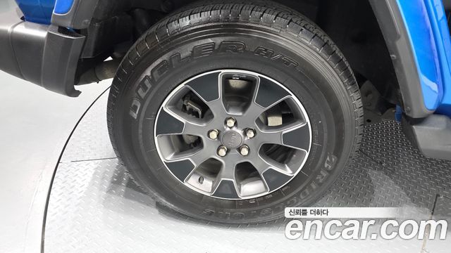Jeep Wrangler (JL) 2.0 Overland Power Top 4Door 2022 — фото 5
