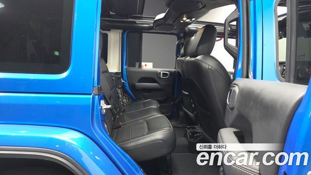 Jeep Wrangler (JL) 2.0 Overland Power Top 4Door 2022 — фото 12