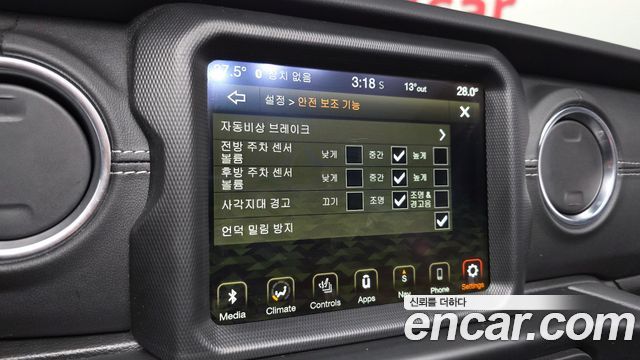 Jeep Wrangler (JL) 2.0 Overland Power Top 4Door 2022 — фото 15