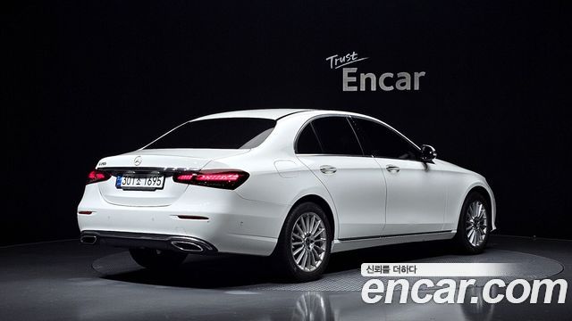 Mercedes-Benz E-Class (W213) E250 Exclusive 2021 — фото 2