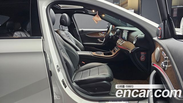 Mercedes-Benz E-Class (W213) E250 Exclusive 2021 — фото 10