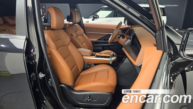 KG Mobility (SsangYong) Torres Gasoline 1.5 4WD Black Edition 2025 — фото 10