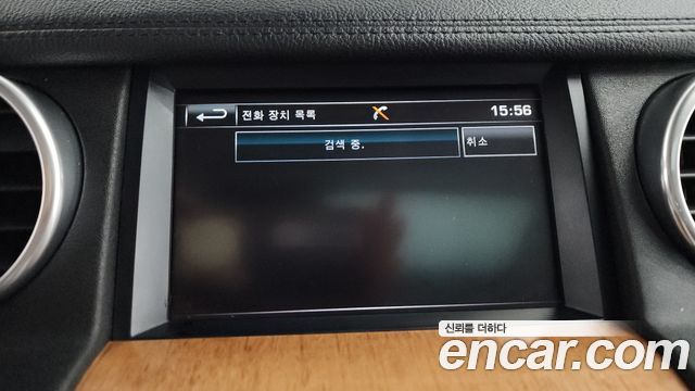 Land Rover Discovery 4 3.0 SDV6 SE 2016 — фото 17